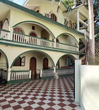 Joaquina'S Guest House Calangute Exterior foto